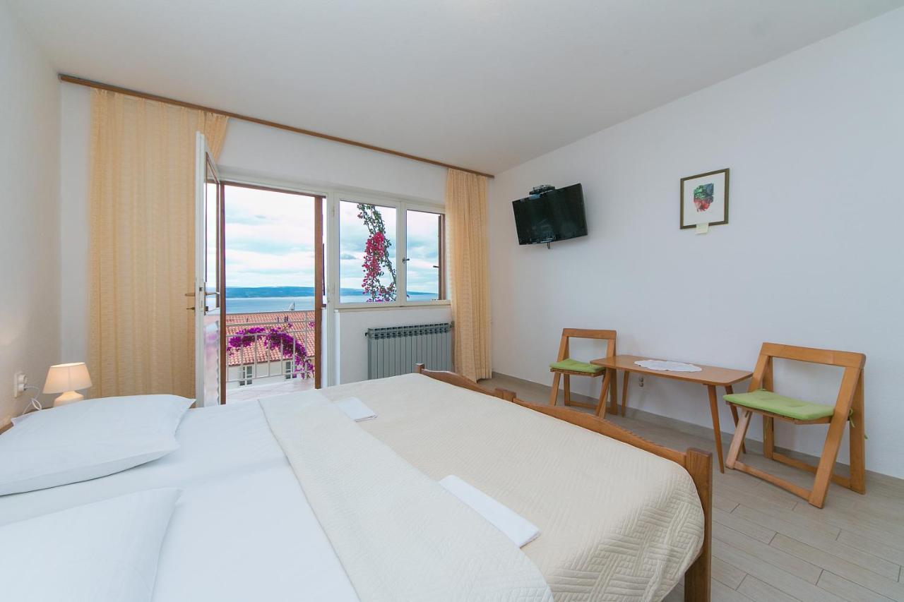 Triple Room Brela 2752A 外观 照片